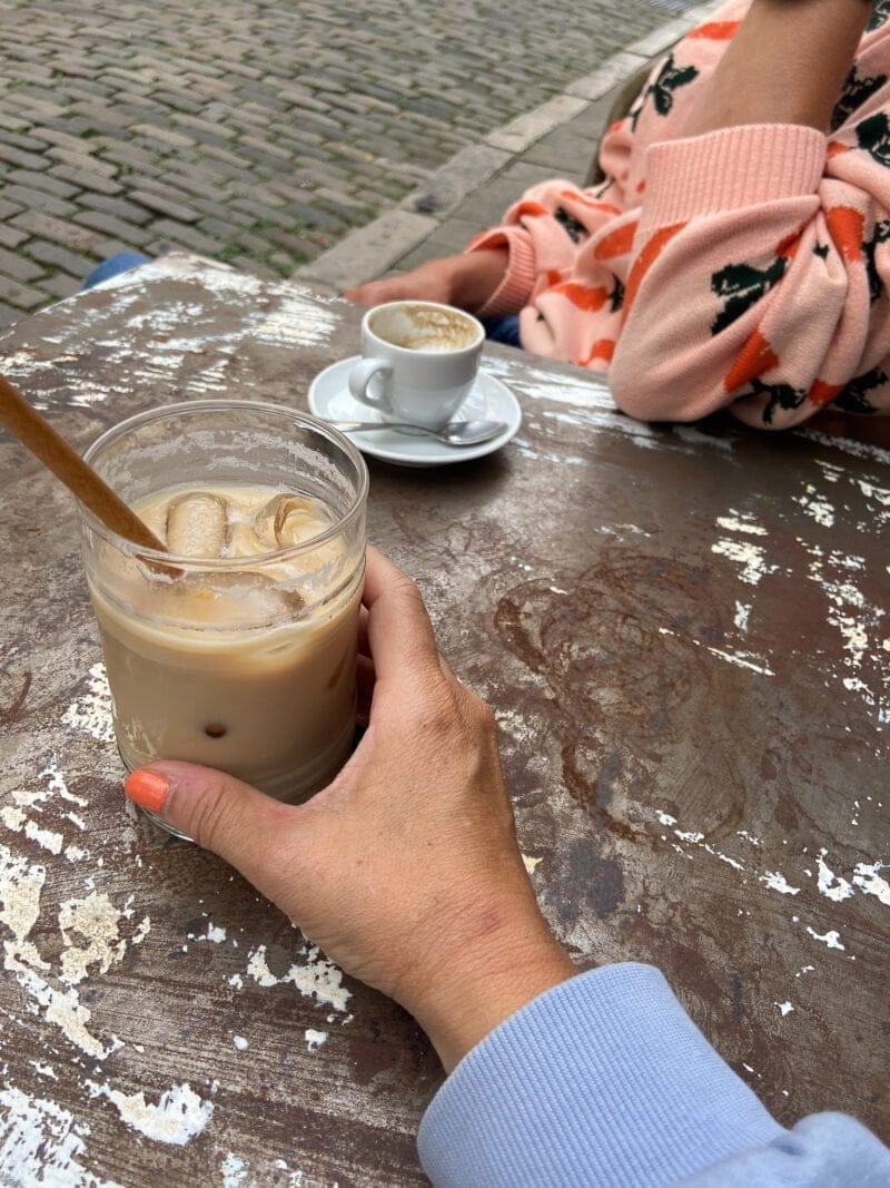 Koffie bij Les Trois Cuillères